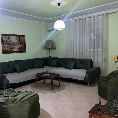 Home Away From Home ! Vlore Exterior photo