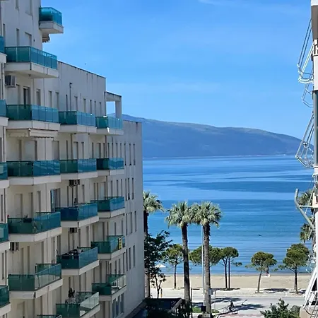 Home Away From Home ! Vlore Exterior photo